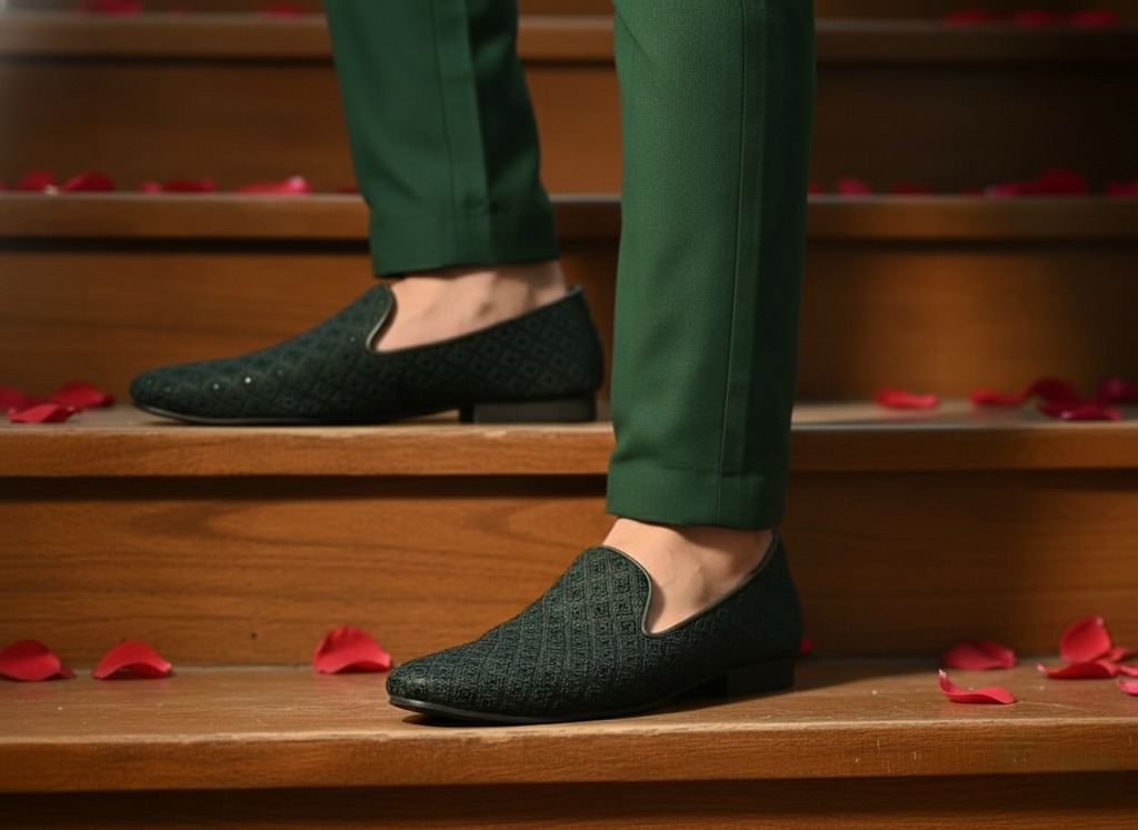 Regal Heritage Embroidered Wedding Shoes/Khussa